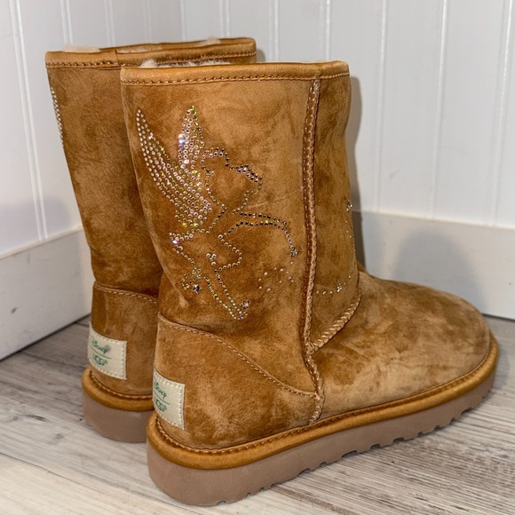 UGG Disney Tinker Bell Swarovski Crystal Boots Women's Sz 7 - Picture 1 of 7